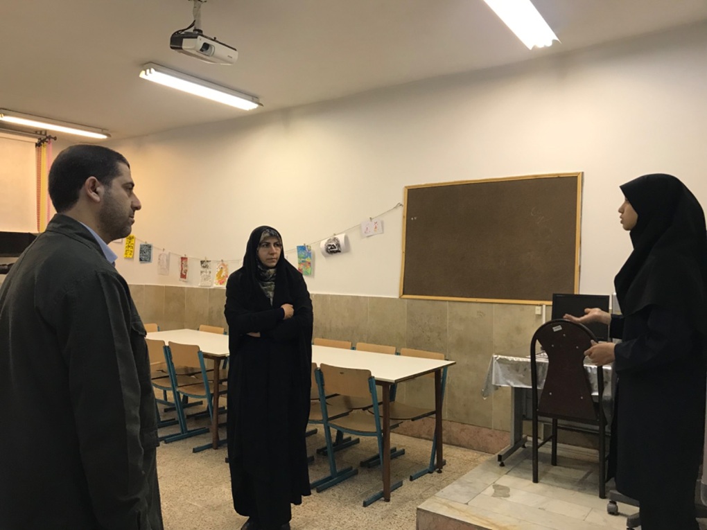 هنرستان فنی دختران